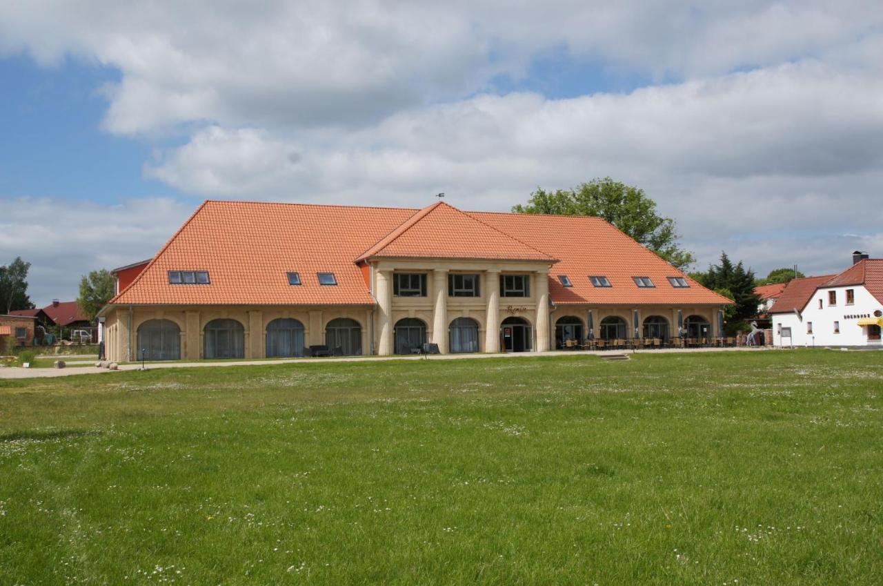 Apartamento Der Westflügel Ritter Dietrich WF-47 Stolpe auf Usedom Exterior foto